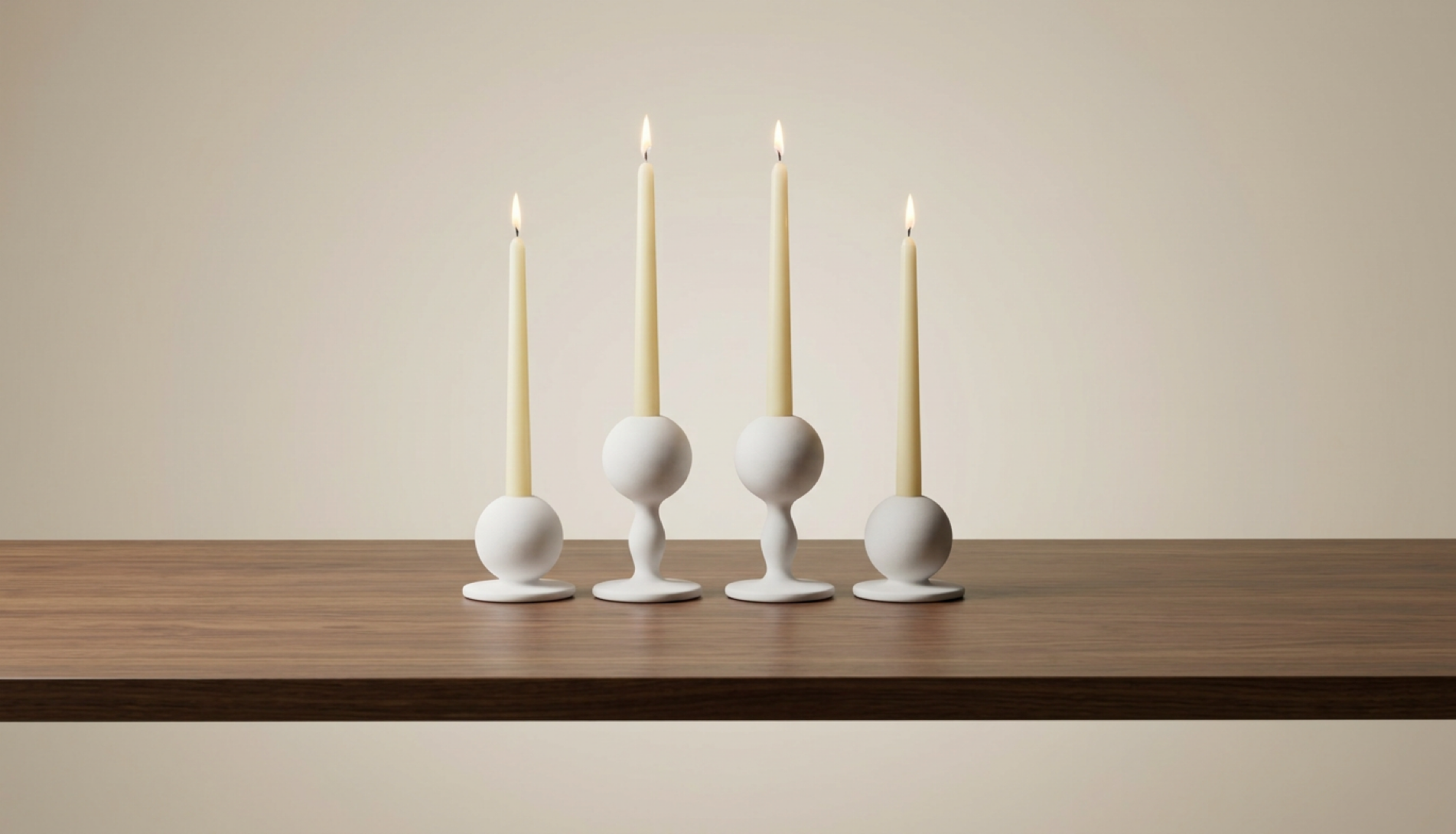 Flamella Sole – 4-Piece Candle Holder Set