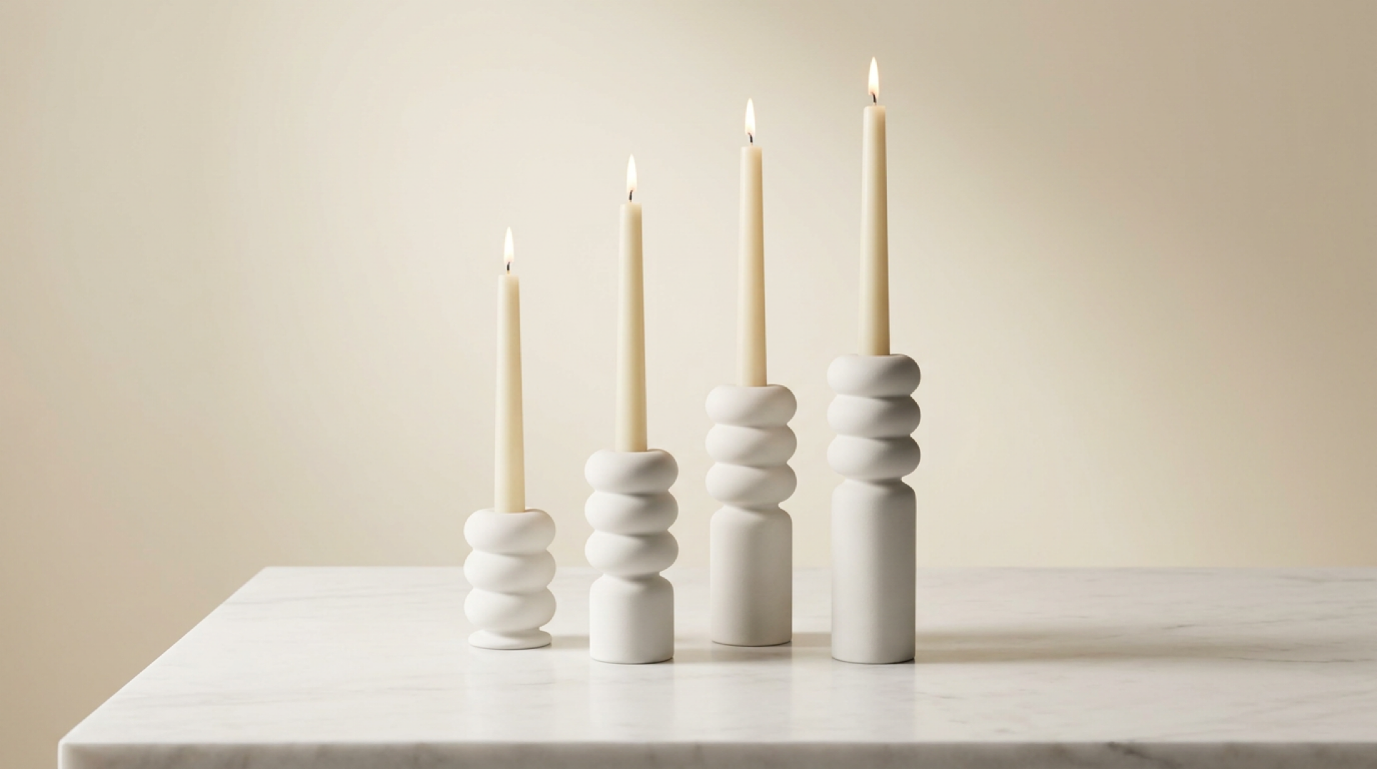 Flamella Aura – 4-Piece Candle Holder Set